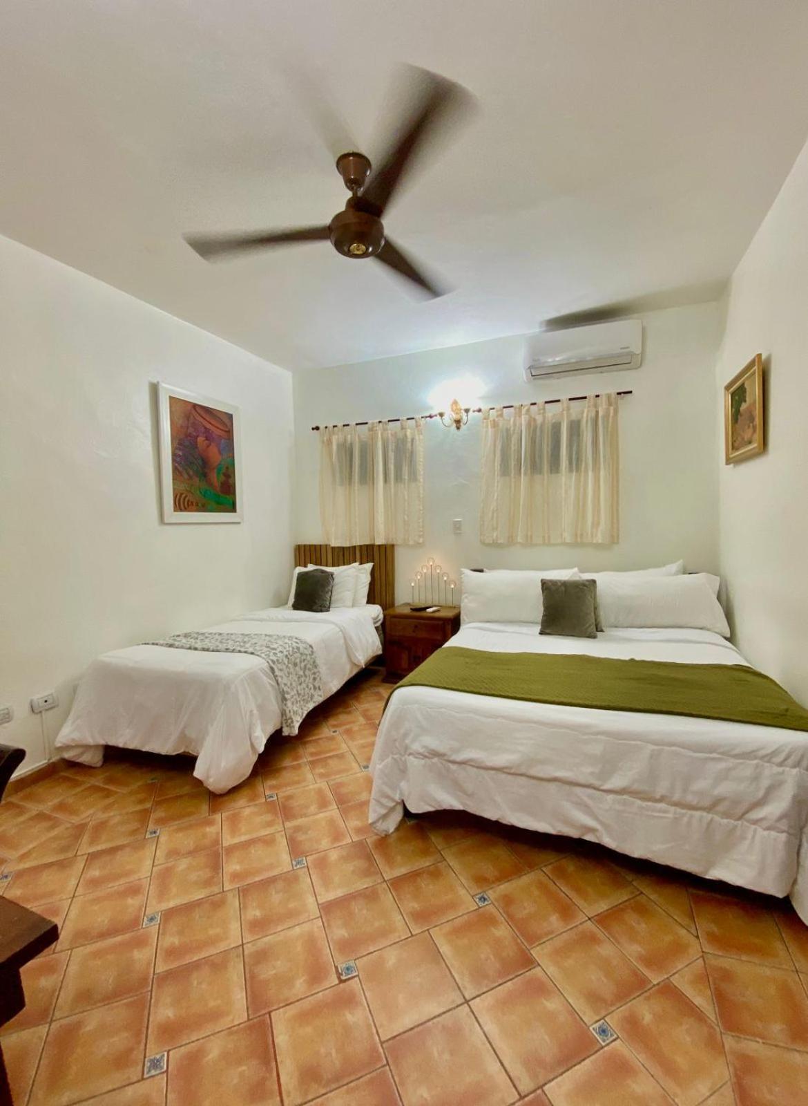 Hotel Mansion Colonial Dona Elvina Santo Domingo Exteriér fotografie